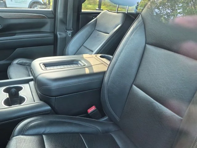 Used 2021 Beige Chevrolet High Country image 14