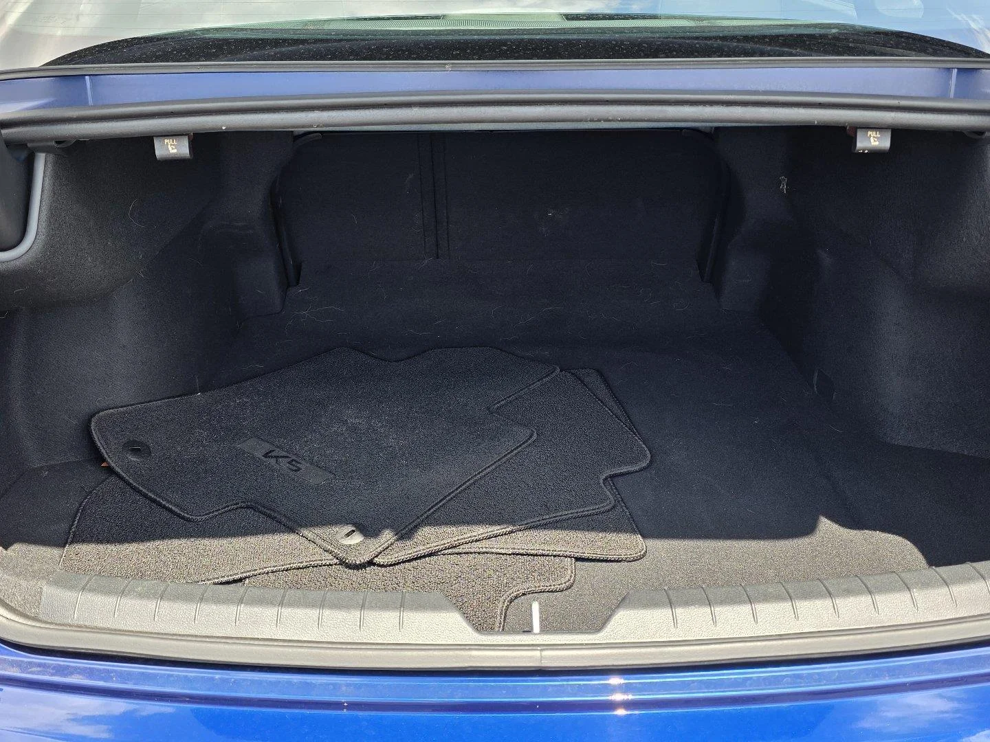 Used 2025 Yacht Blue Kia GT-Line image 33