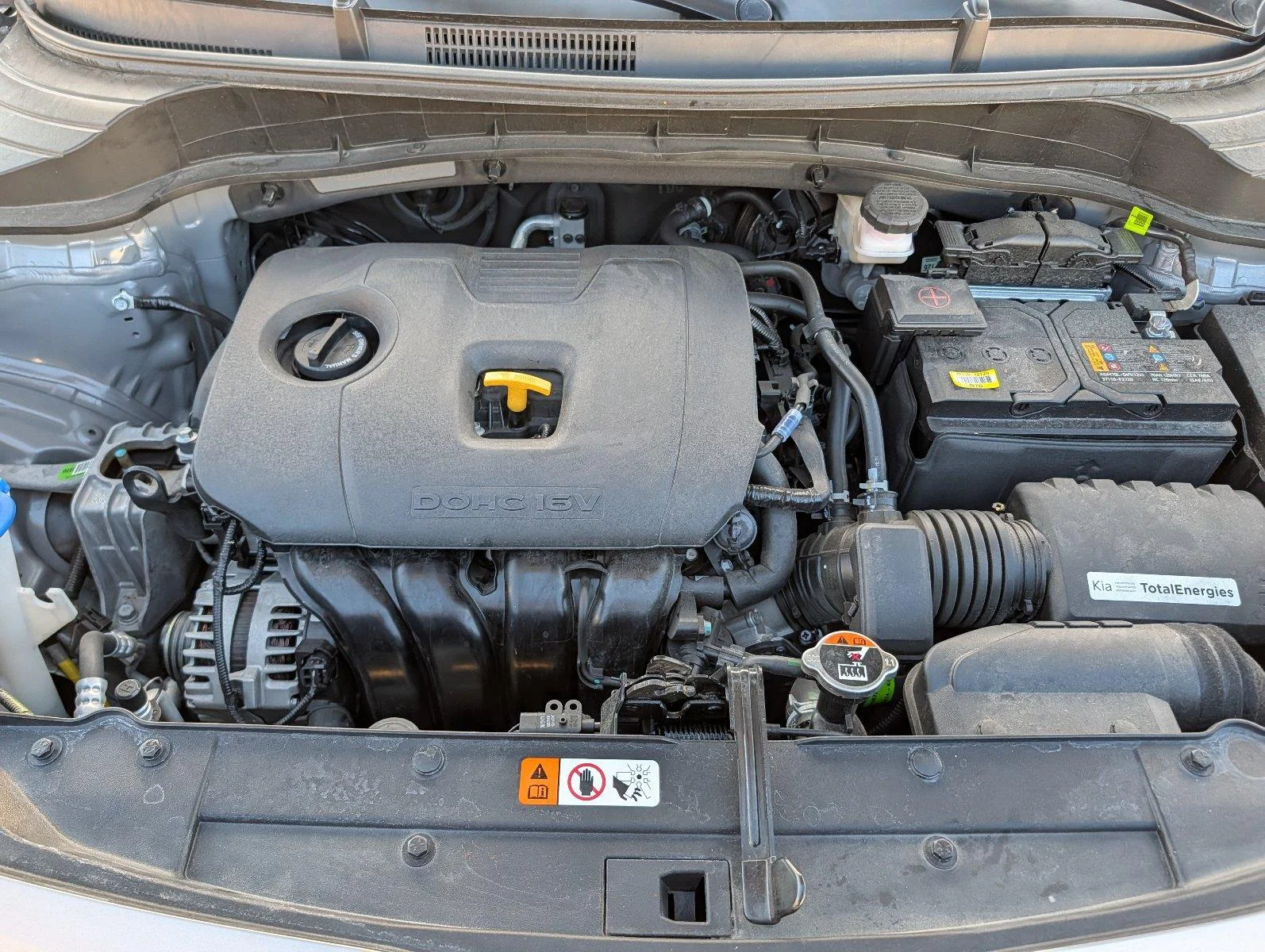 Used 2025 Steel Gray KIA LX FWD image 31