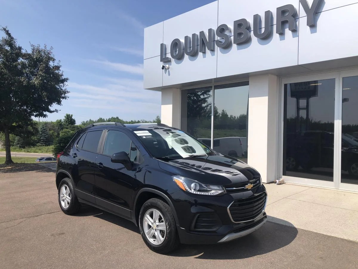 Used 2022 Blue Chevrolet AWD 4dr LT w/ Leather image 3