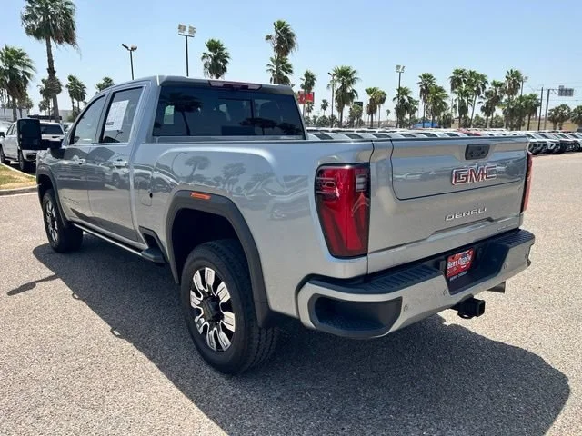 Used 2025 Sterling Metallic GMC Denali image 6
