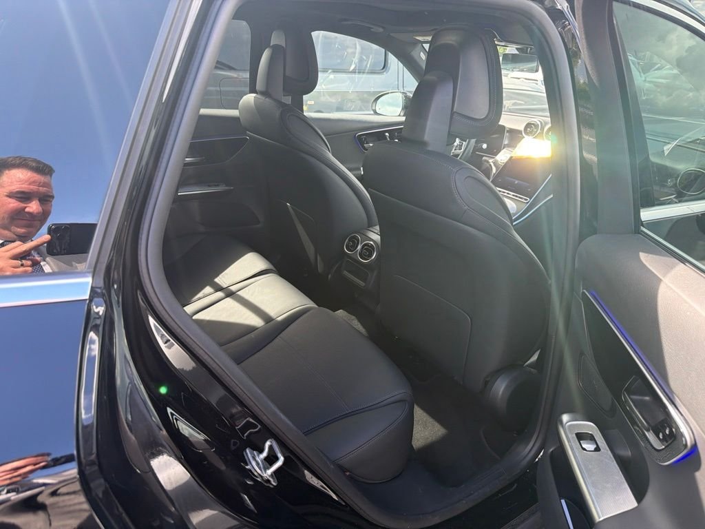 Certified Used 2026 Black Mercedes-Benz GLC 300 image 5
