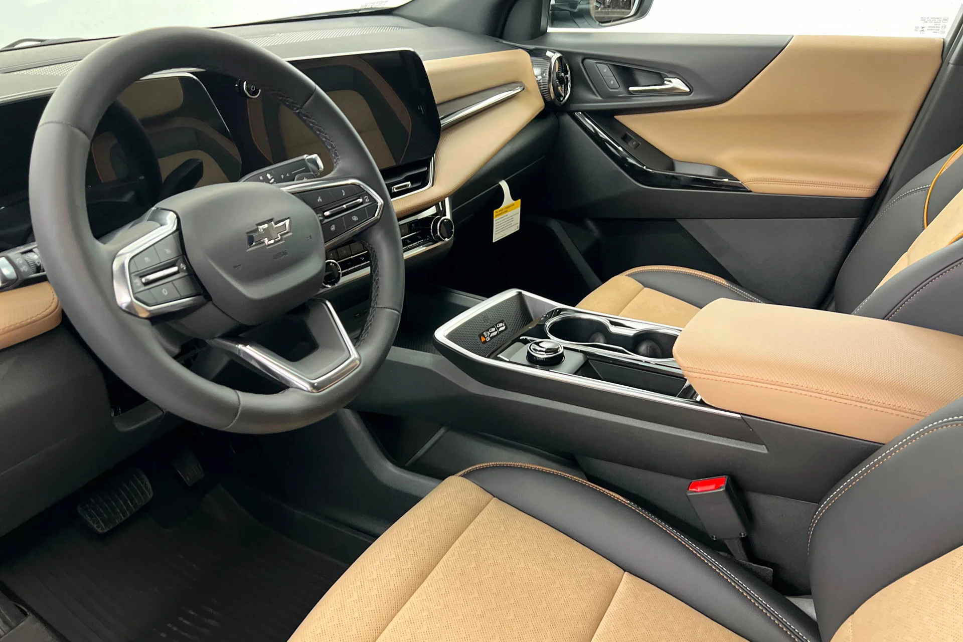 2027 Chevrolet Equinox ACTIV - Photo 15