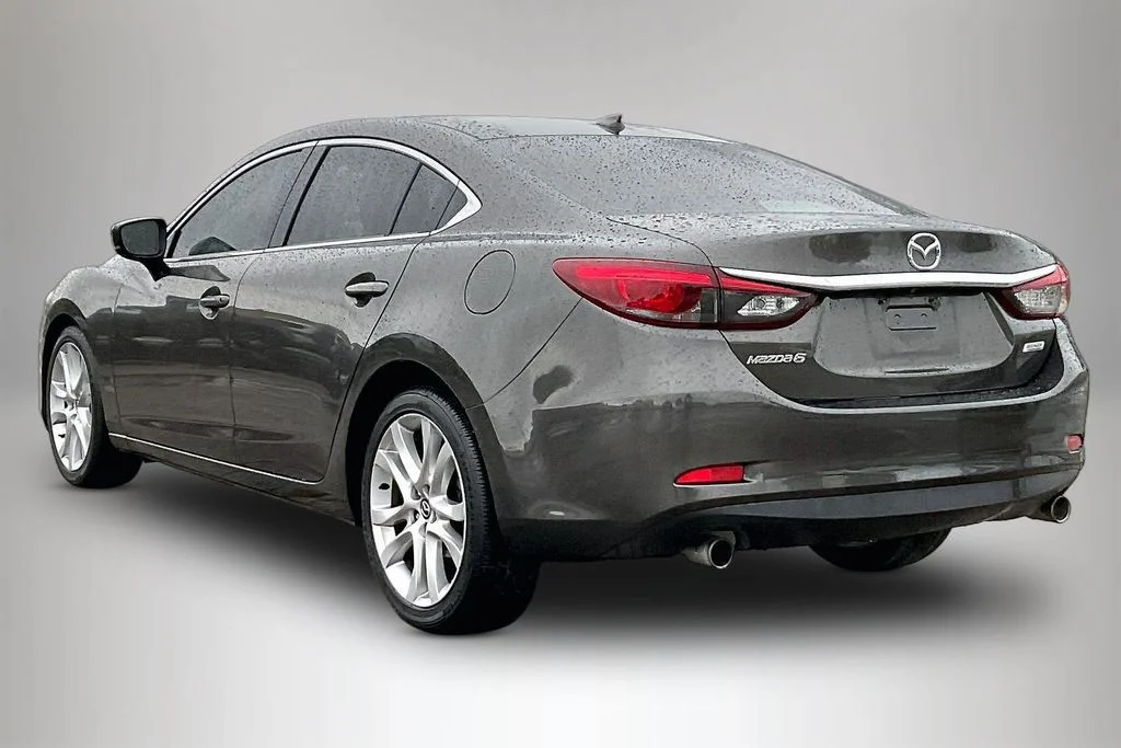 Used 2017 Silver Mazda Touring image 4