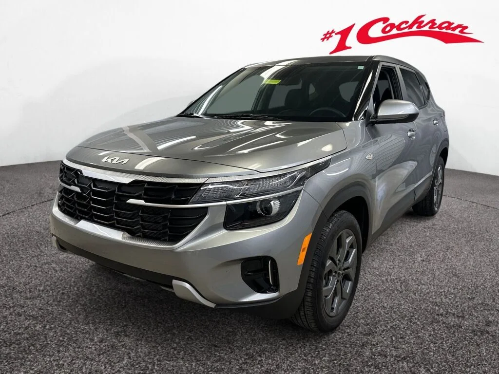 Certified Used 2024 Steel Gray Kia LX image 31