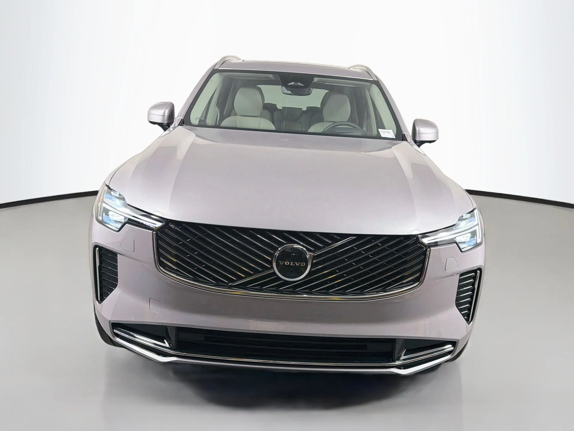 New 2026 Aurora Silver Volvo Ultra image 2