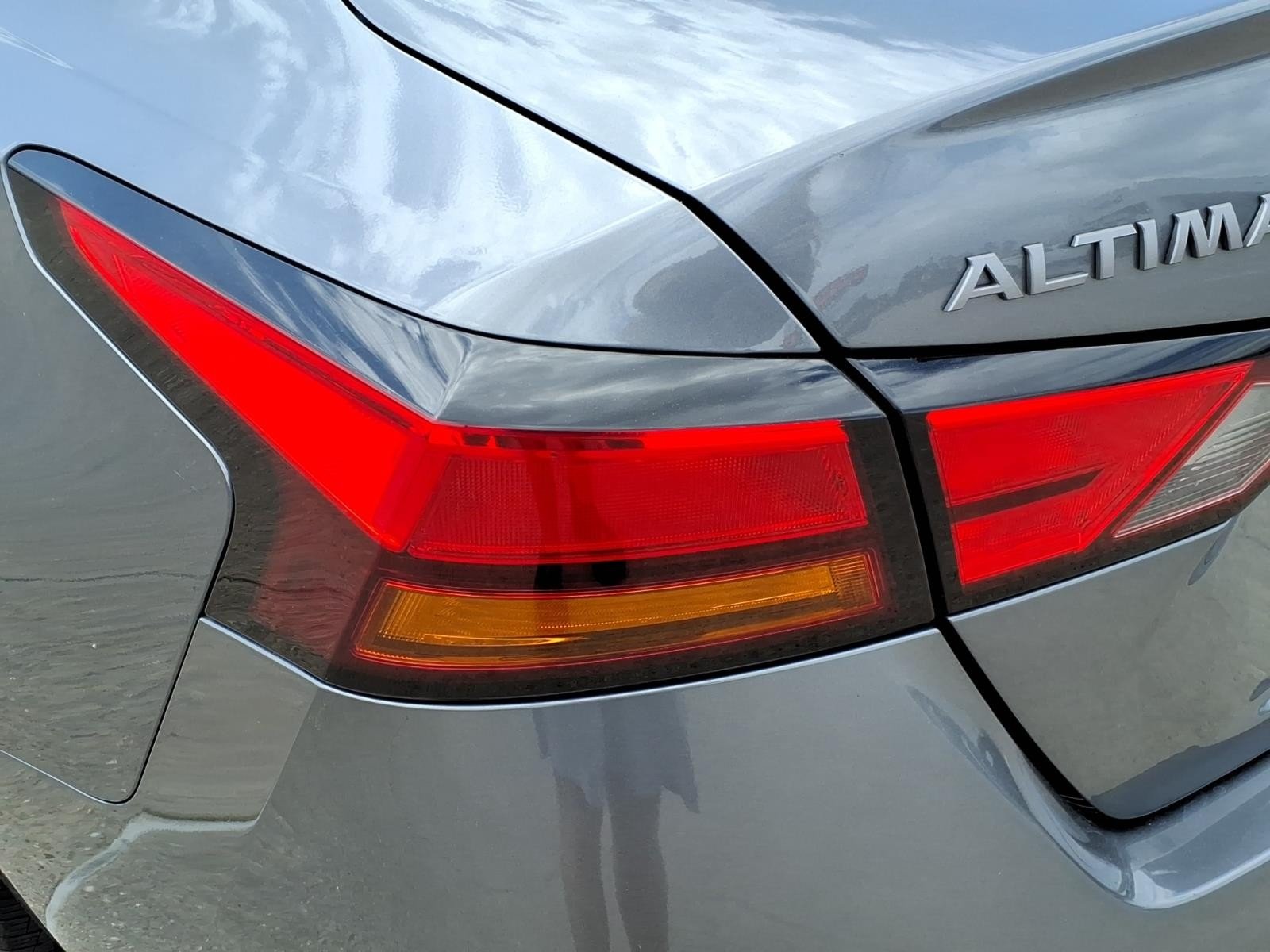 2024 Nissan Altima 2.5 SV - 9