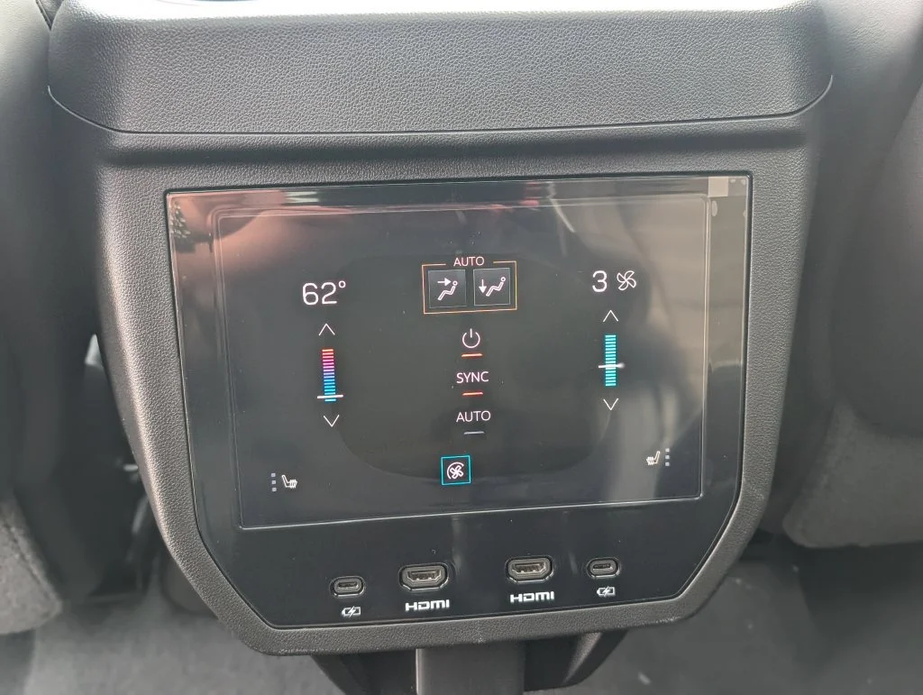New 2026 Onyx Black GMC Denali Ultimate image 32