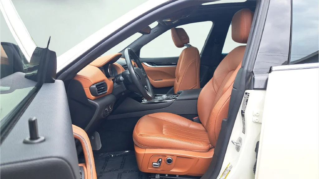 Used 2022  Maserati GT image 10