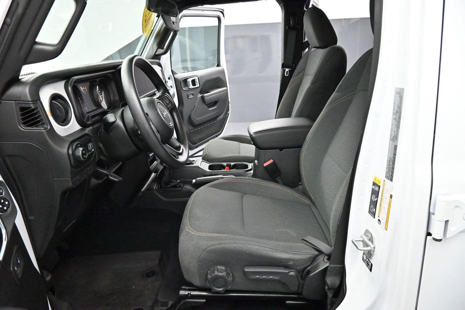 Used 2025 White Jeep Nighthawk image 12