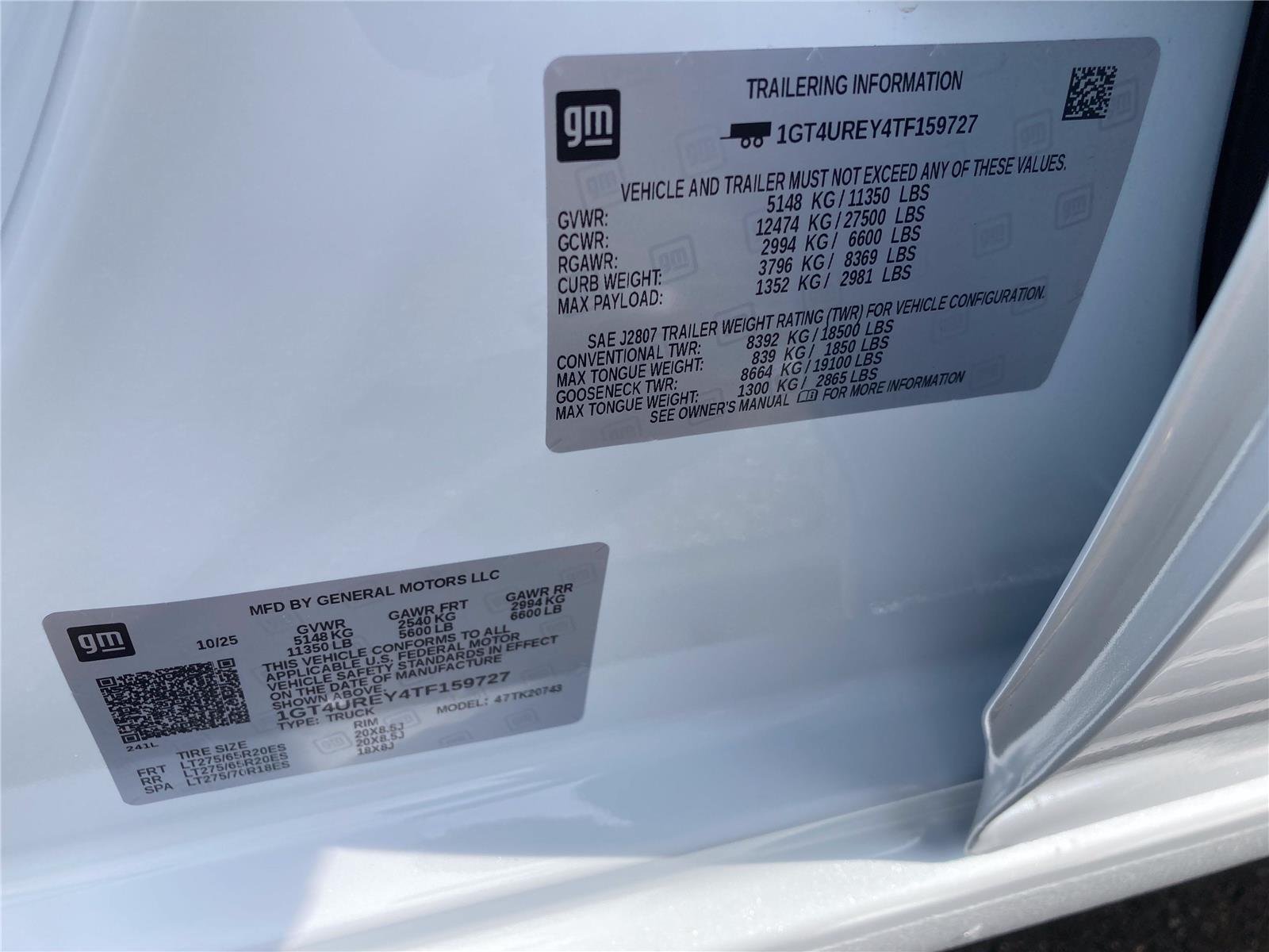 New 2026 Glacier White Tricoat GMC Denali image 33