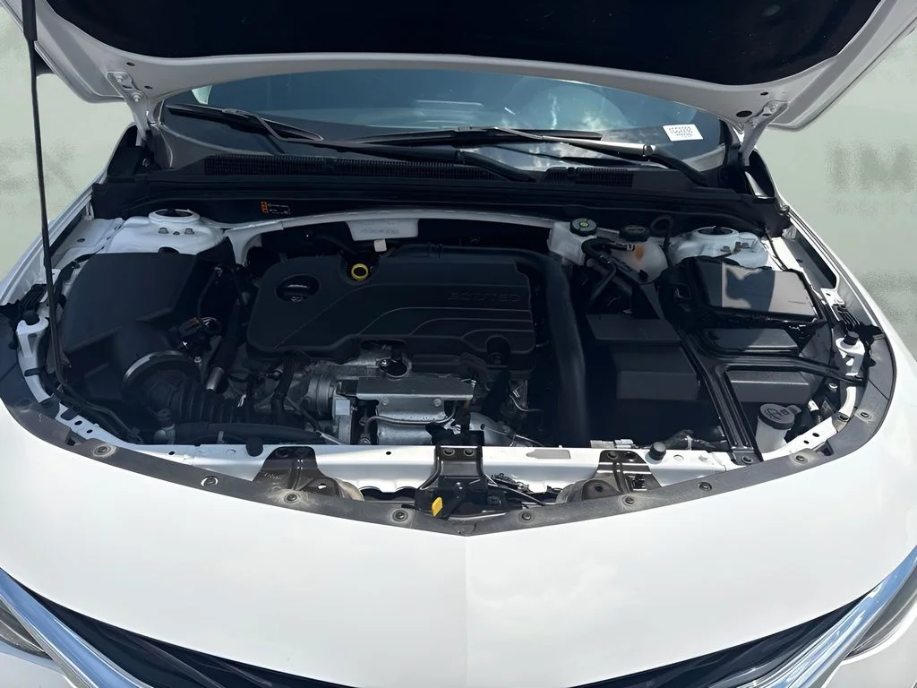 Used 2024 White Chevrolet LT image 18