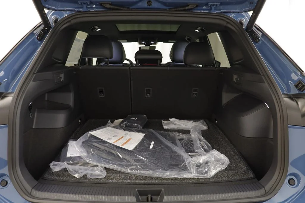 2026 Volkswagen Tiguan SE R-LINE BLACK - Photo 18