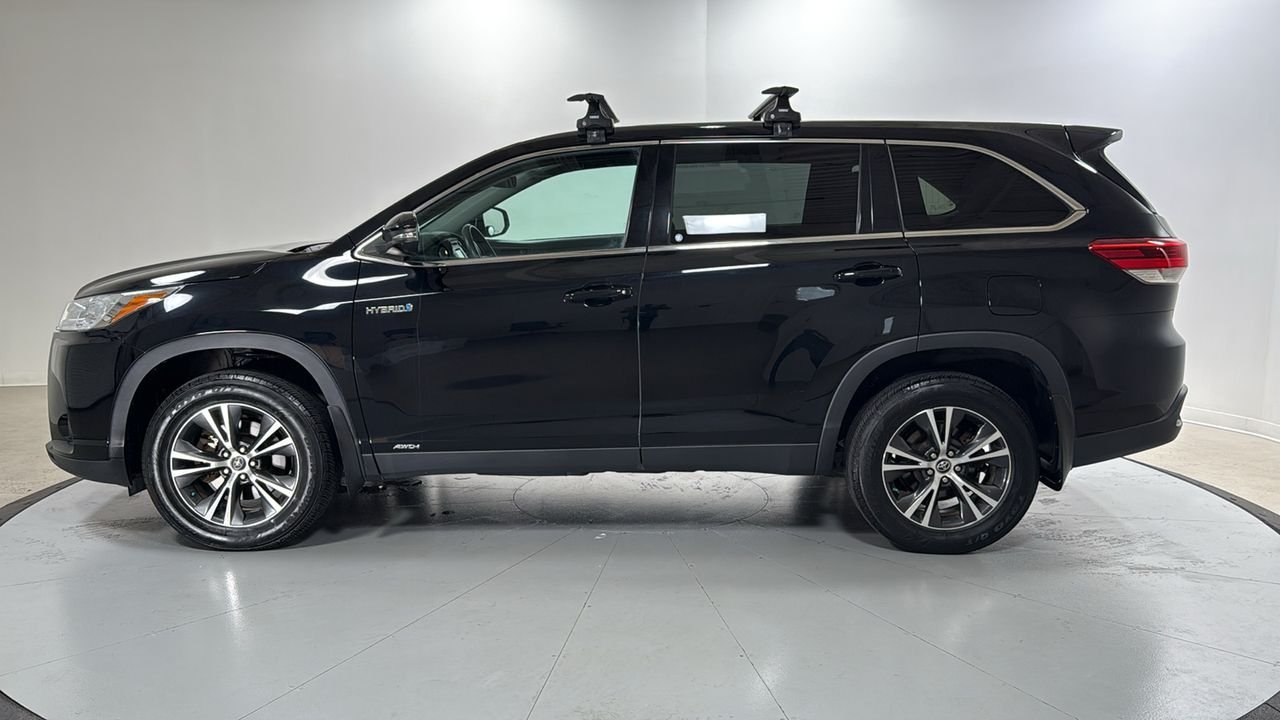 Used 2019 Black Toyota LE image 8