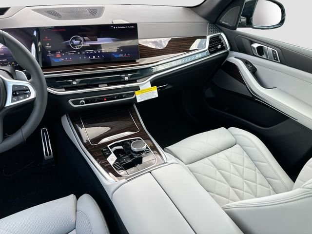 New 2026 Gray BMW sDrive40i image 17