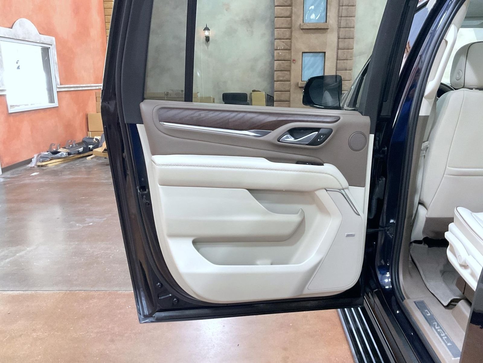 Used 2023 Blue GMC Denali image 21