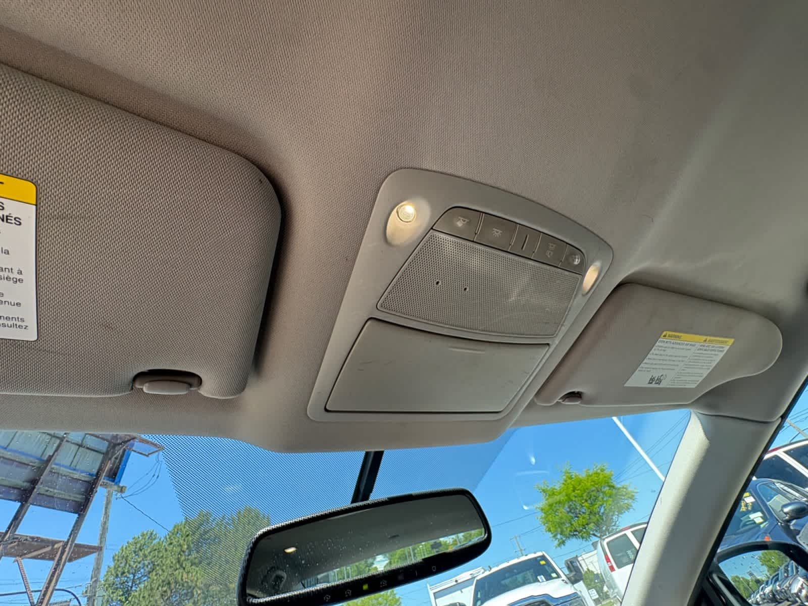 Used 2017 Super Black Nissan SR image 29