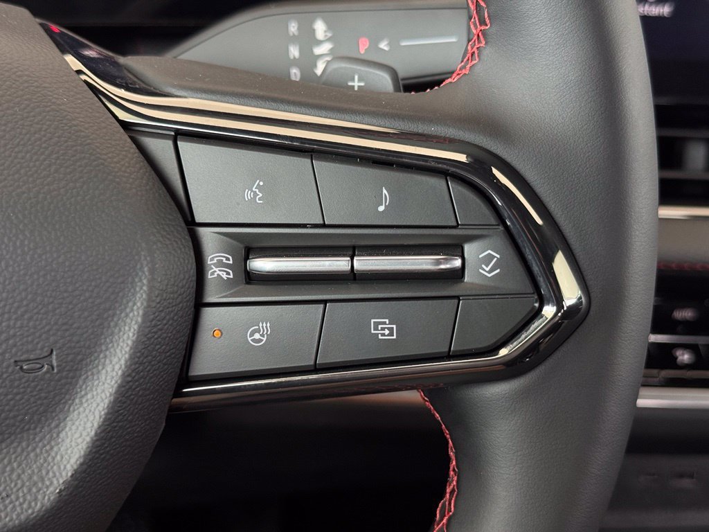2027 Chevrolet Equinox RS - Photo 29
