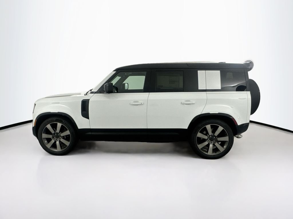2026 Land Rover Defender V8 - Photo 7