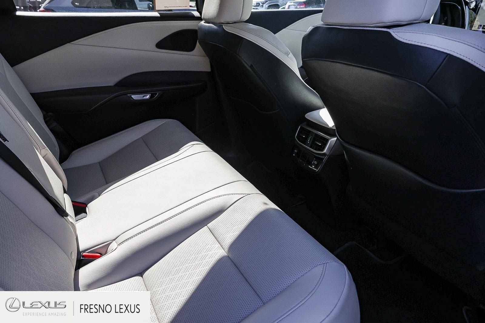 2026 Lexus RX 350 Premium - Photo 13