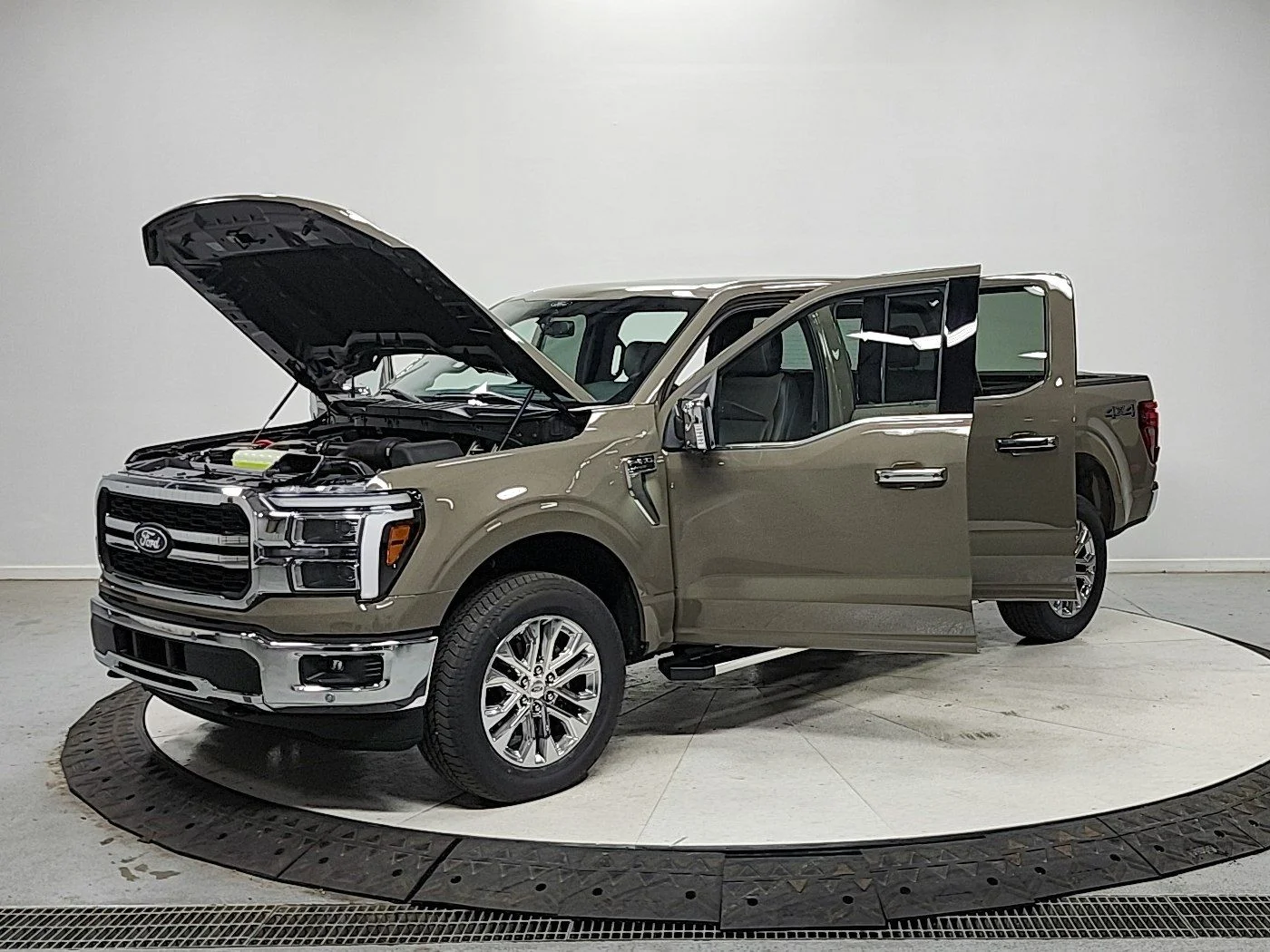 New 2026 Gray Ford Lariat image 11