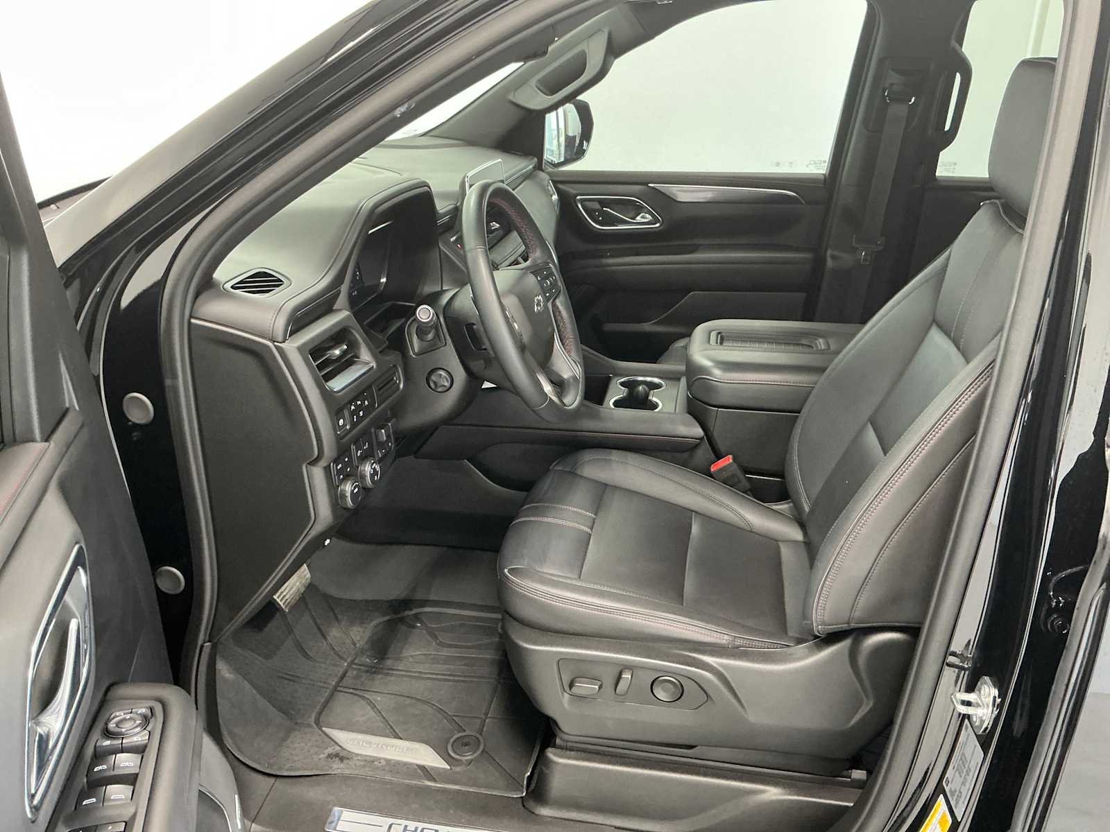 Used 2024 Black Chevrolet RST image 10