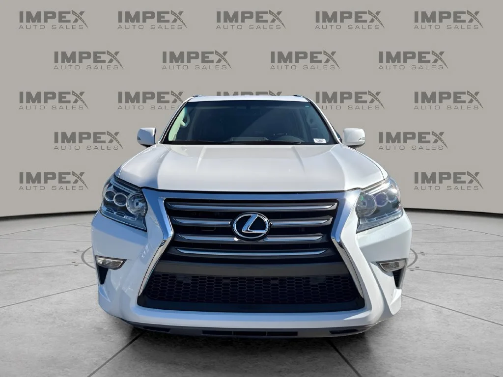 Used 2018 White Lexus 460 image 8