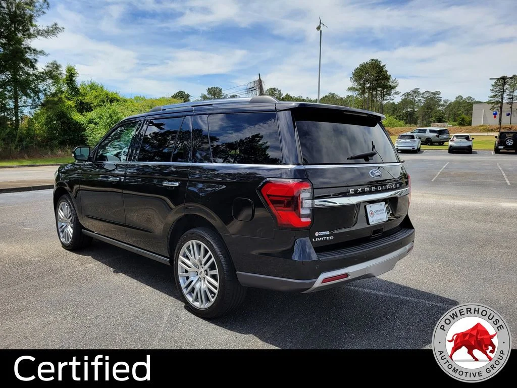 Used 2022 Black Ford Limited image 4