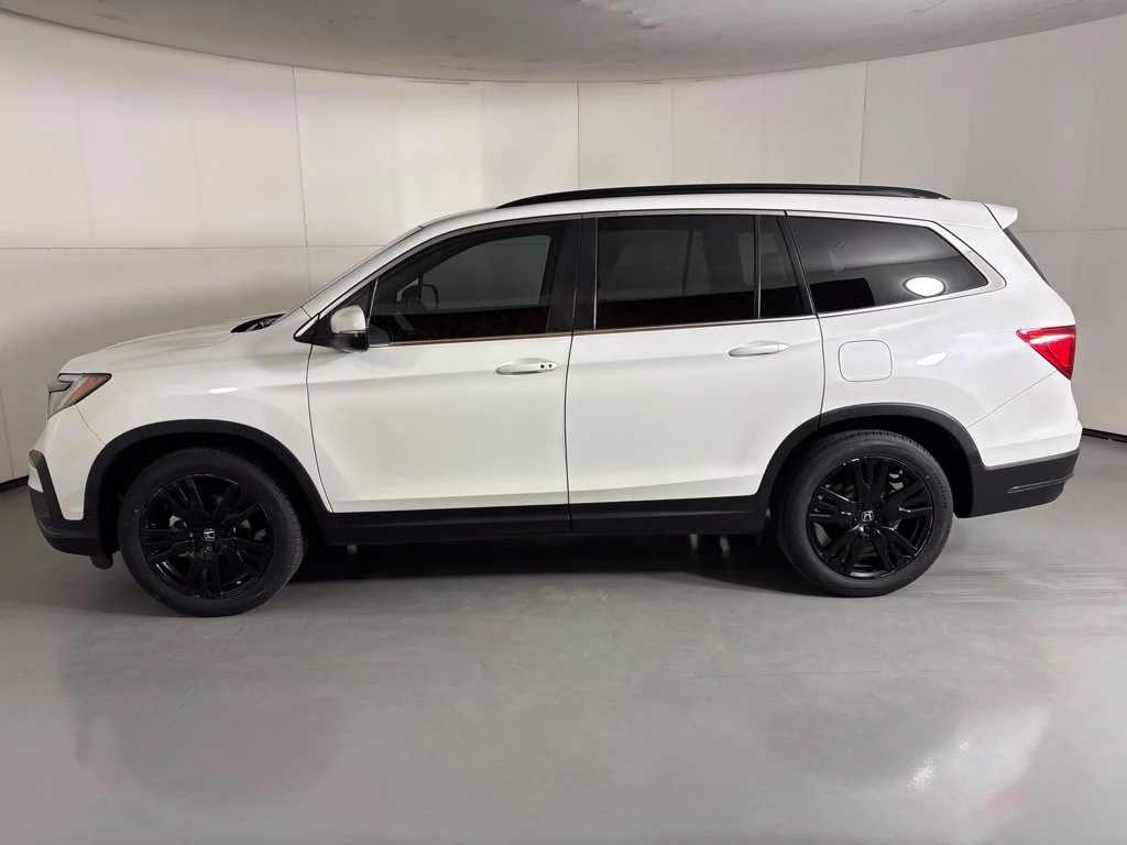 Used 2021 White Honda Special Edition image 5