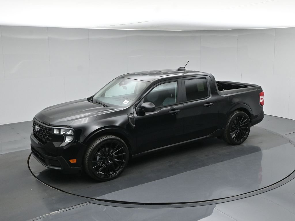 New 2026 Shadow Black Ford XLT image 38