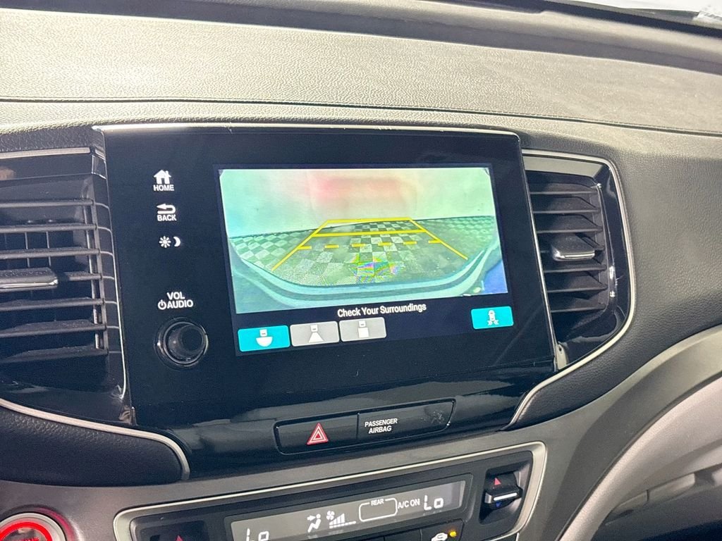 Used 2020  Honda EX-L image 16