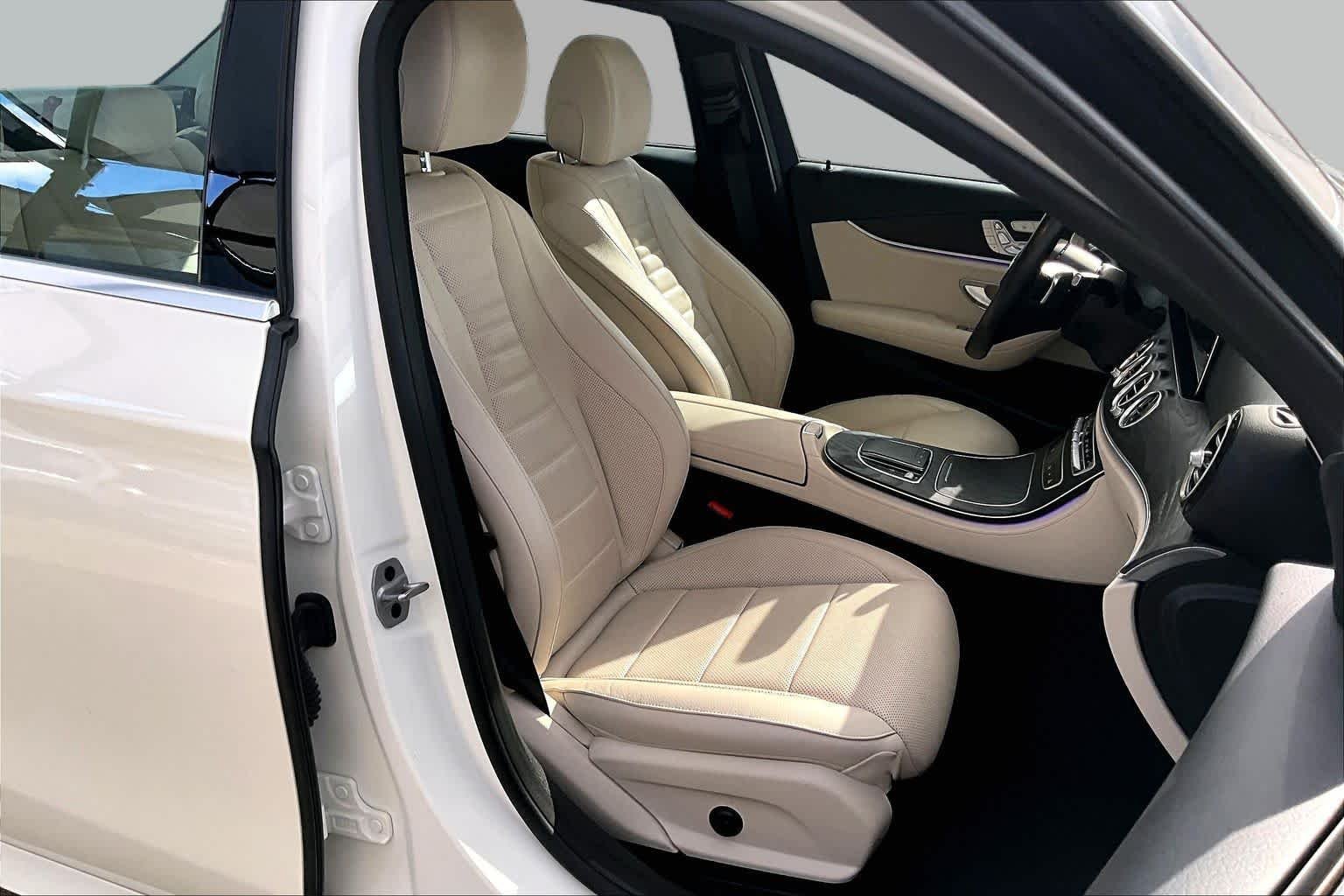 Certified Used 2021 designo Diamond White Metallic Mercedes-Benz E 450 image 11