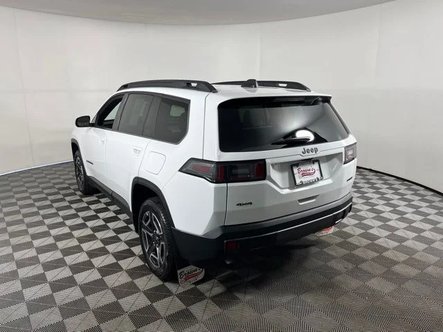 Used 2026 White Jeep Laredo image 5