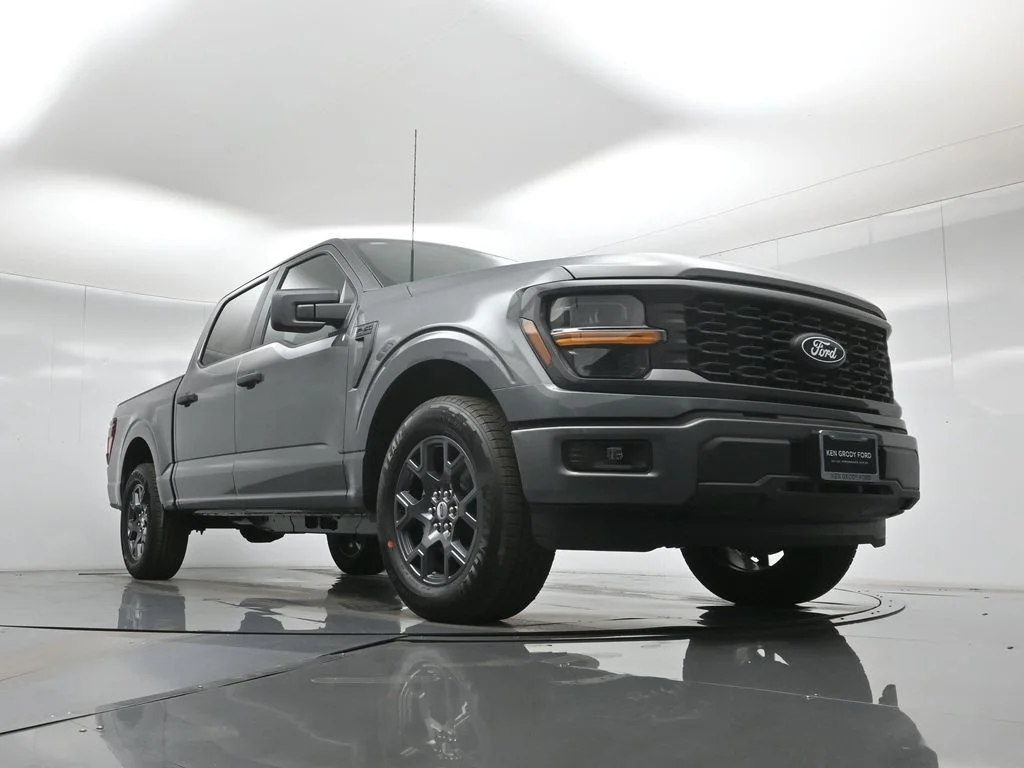 New 2026 Carbonized Gray Metallic Ford STX image 44