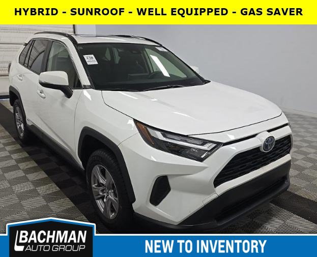 2023 Toyota RAV4 XLE