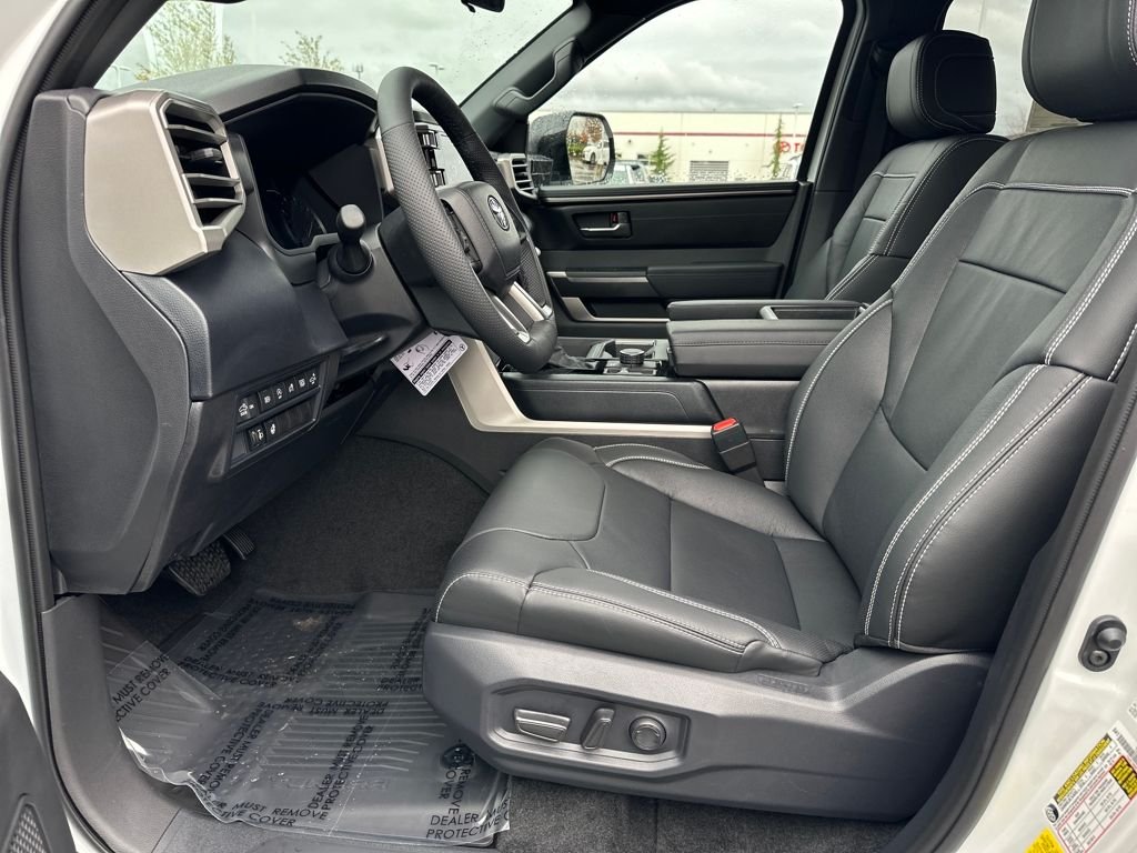 2026 Toyota Tundra SR5 - Photo 12