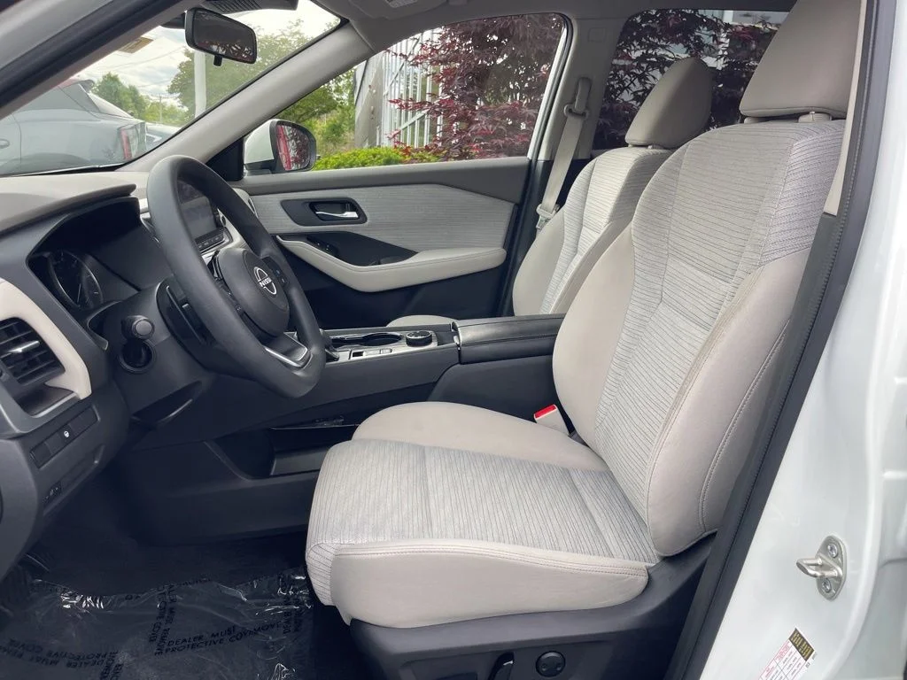 Certified Used 2023 White Nissan SV image 17
