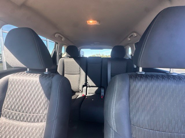 Used 2017 Black Nissan S image 17