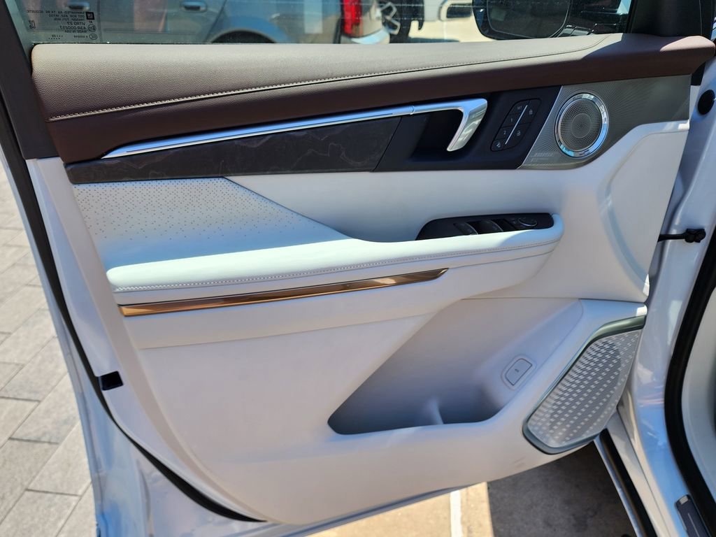 2026 Buick Enclave Avenir - Photo 13