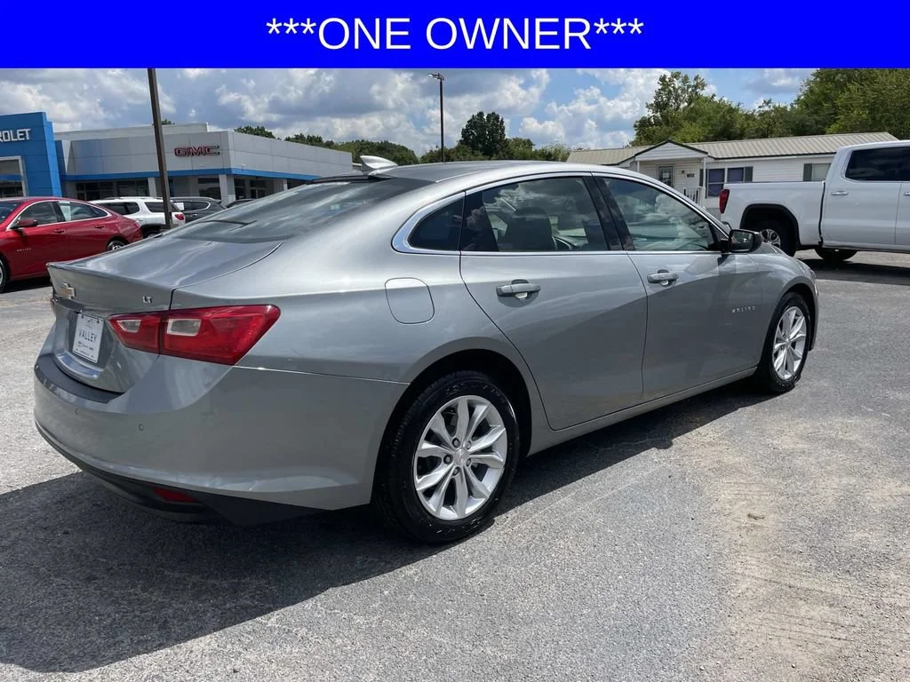 Used 2025 Sterling Gray Metallic Chevrolet 1LT image 4