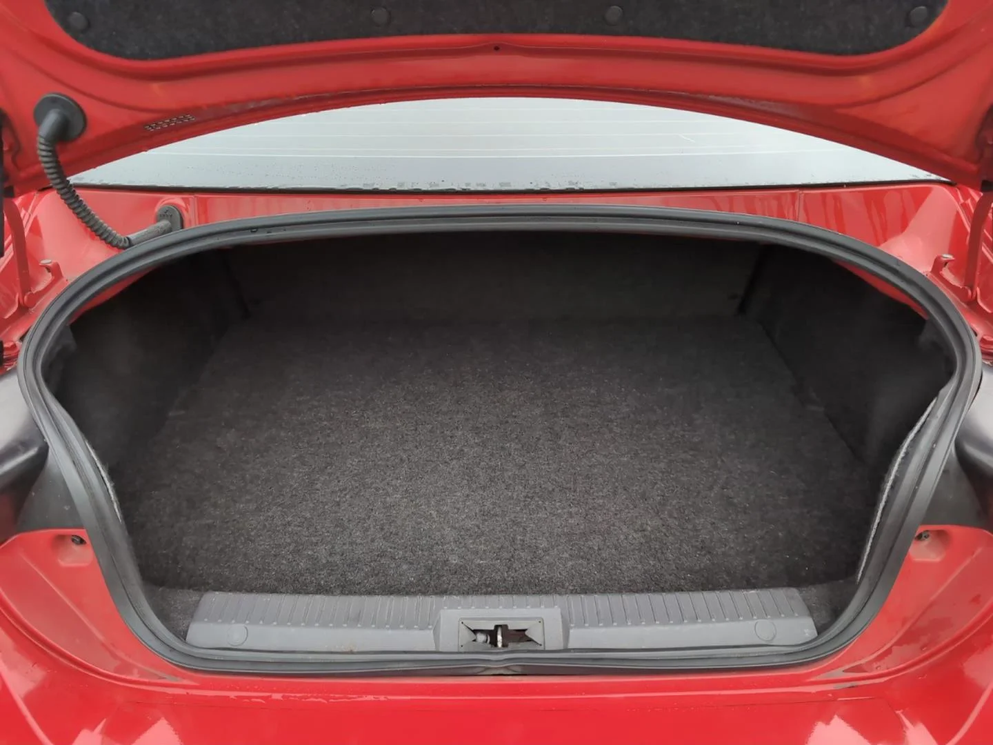 Used 2016 Pure Red Subaru Premium image 9