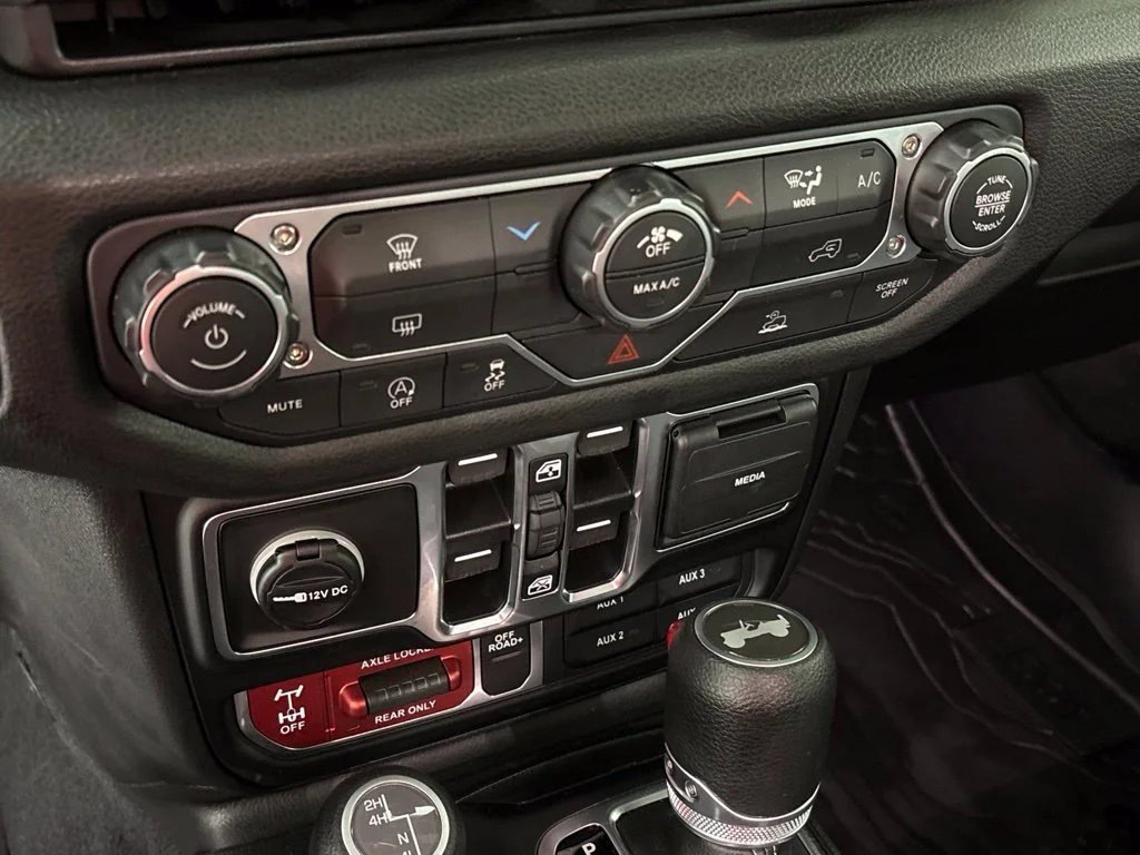 Used 2026 Gray Jeep Willys image 37