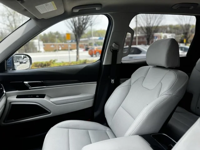 2023 Kia Telluride S - Photo 17