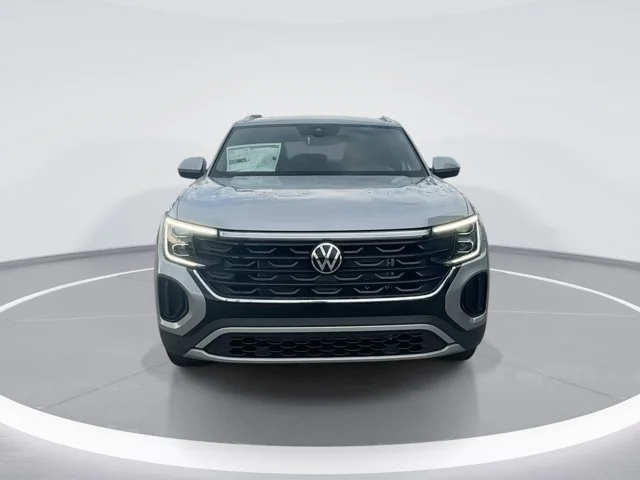 New 2026 Silver Volkswagen SEL image 3