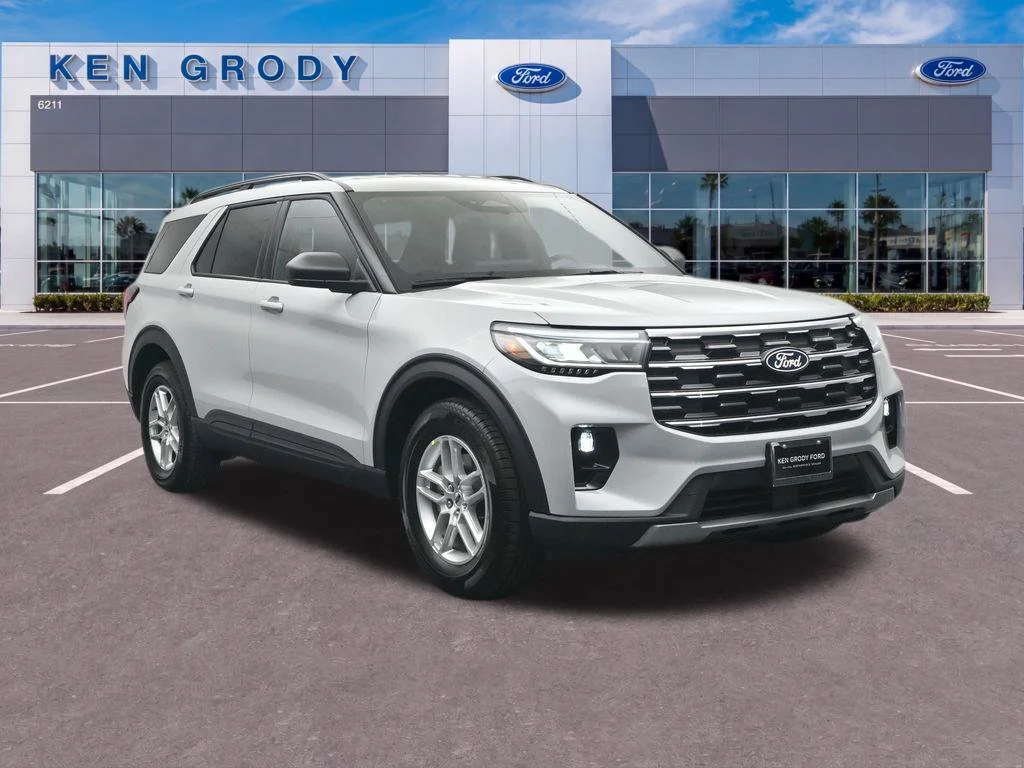 New 2027 Avalanche Gray Ford Active image 1