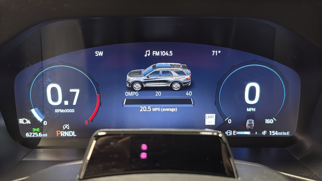 Used 2026 Carbonized Gray Metallic Ford ST-Line image 16