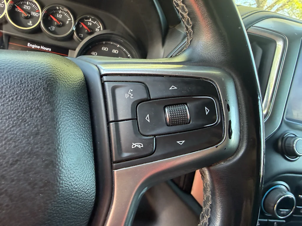 Used 2023 Summit White Chevrolet LT image 19