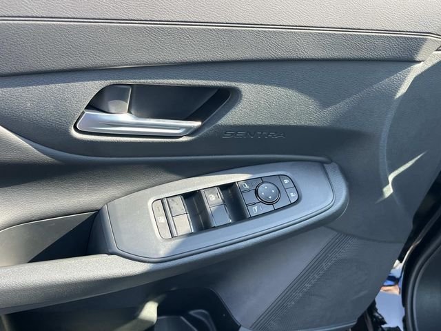 New 2026 Super Black Nissan SV image 21