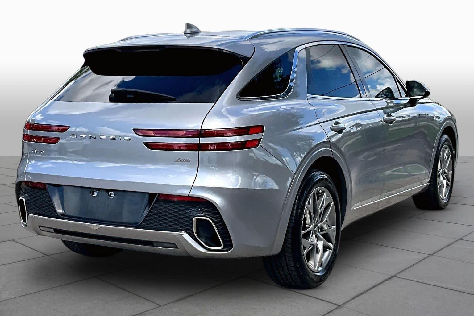 Used 2022 Savile Silver Genesis 2.5T image 13