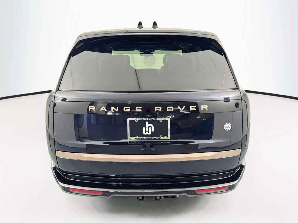 New 2026 Constellation Blue Ultra Metallic Gloss Land Rover SV image 6